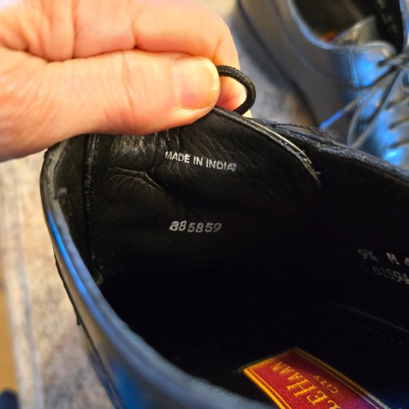 Cole Haan Classic Black Leather  Oxfords. - Picture 6 of 12